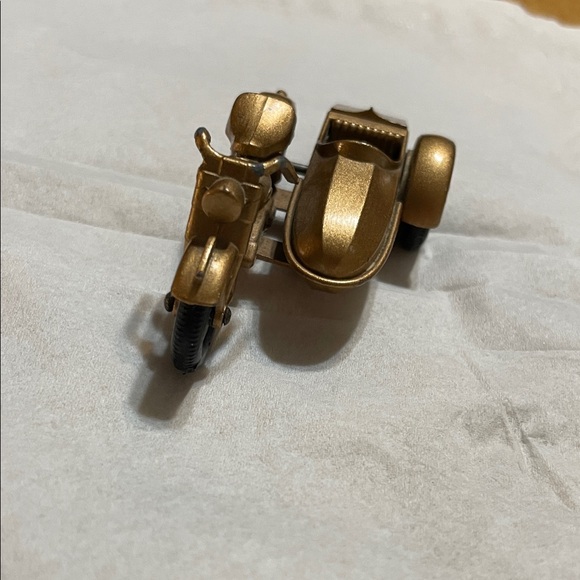 Vintage Lesney Matchbox Harley Davidson with sidecar #66 - Picture 5 of 8